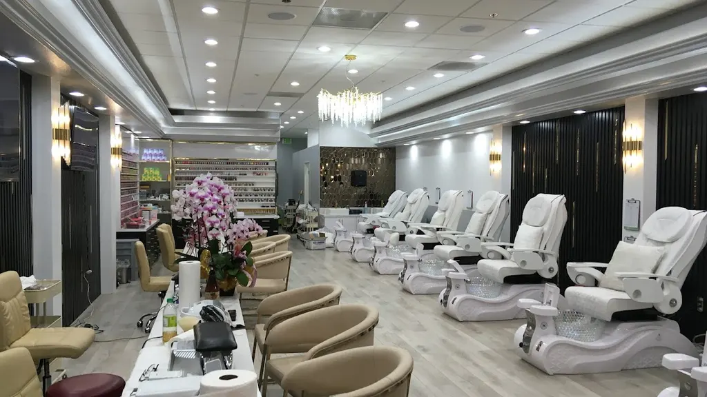 La Noir Nail And Lashes Salon Cypress CA — Nail salon in Cypress